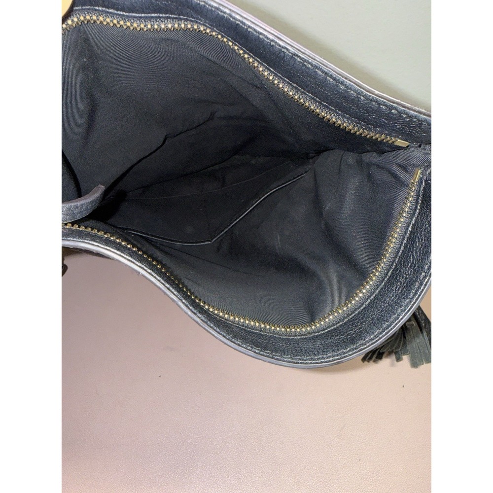 Vintage Tory‎ Burch McGraw Fold-Over Black Pebbled Leather Crossbody Tassel Bag - Picture 9 of 16